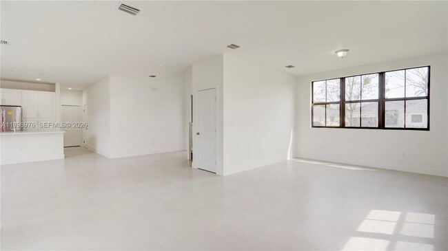 Photo - 20930 SW 96th Ct