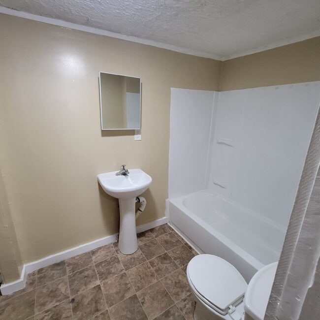 Photo - Near Southeast 3BR/2BA Home for Rent!