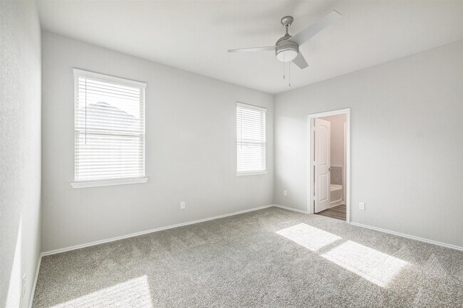 Photo - 9304 Colonial Bent Pl