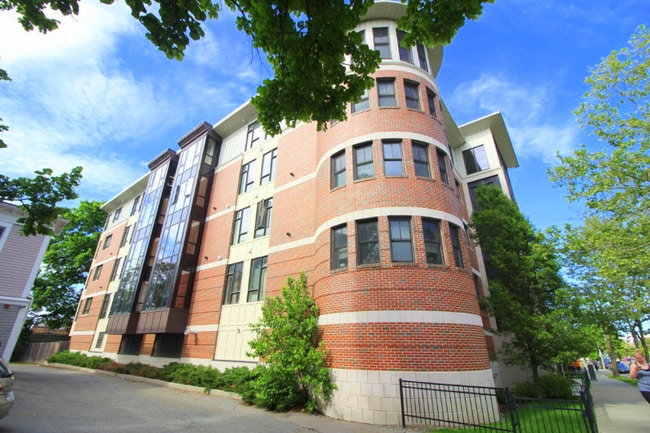 Photo - 533 Cambridge St Unit 105