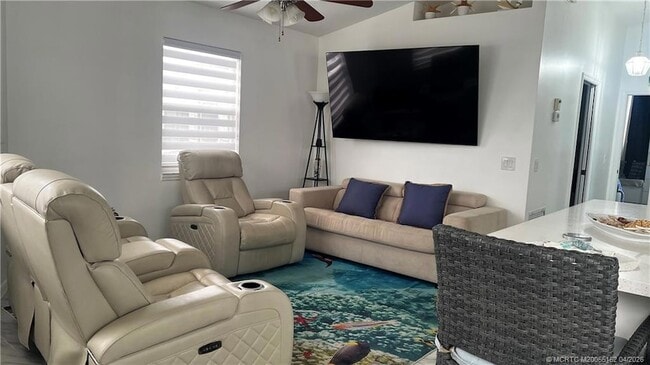 Photo - 1077 Nettles Blvd