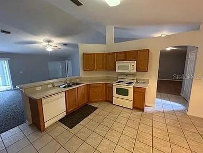 Photo - 2399 Oracle Ln