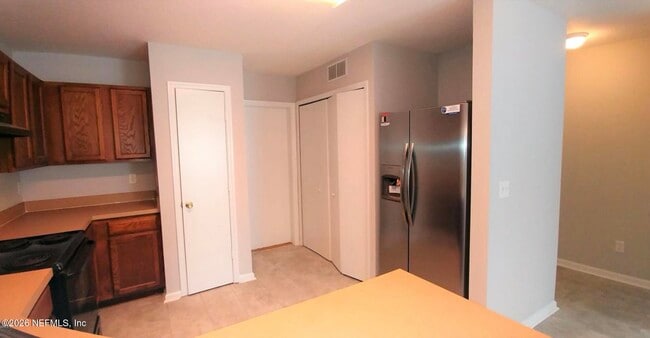 Photo - 7843 Playschool Ln