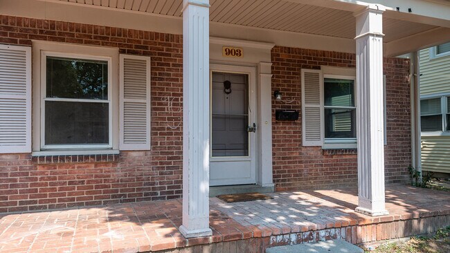 Photo - 903 Sylvan Ave