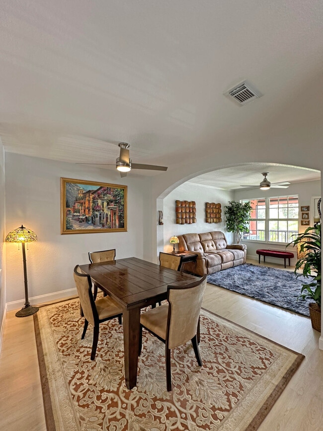 Building Photo - 156 SW Peacock Blvd Unit 29-205 Rental