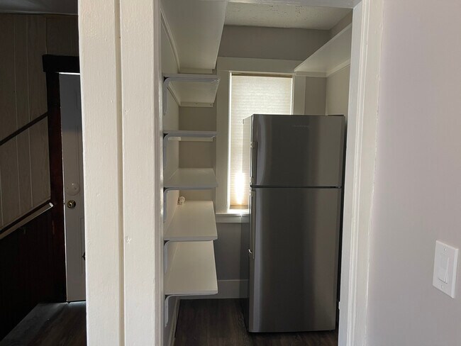 Photo - 34 Irma Ave Unit 3