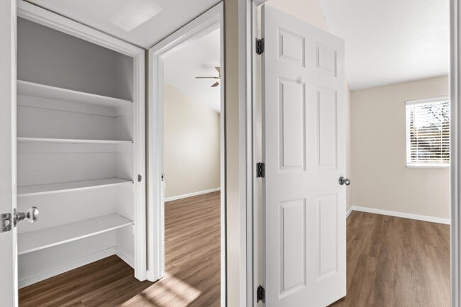 Photo - Menlo Pointe