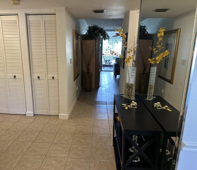 Photo - 3138 Via Poinciana Unit 114