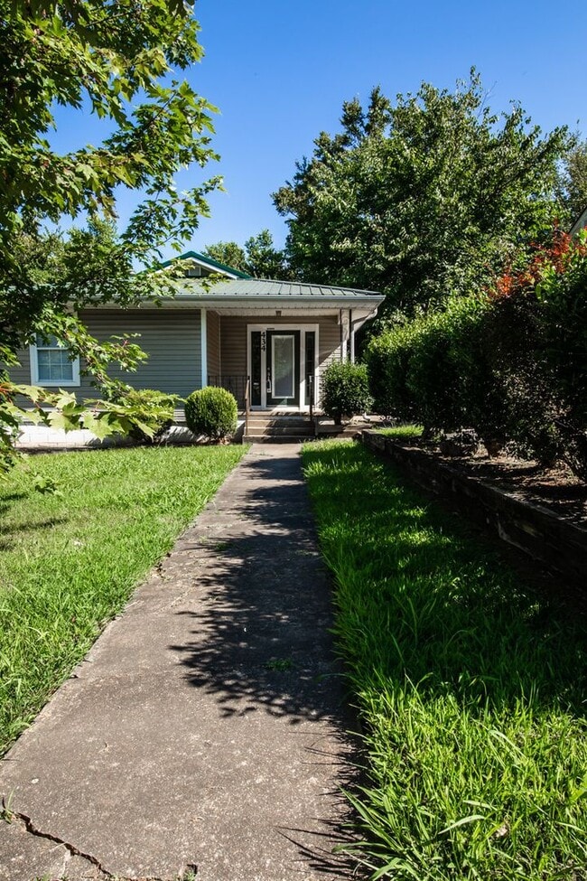 Photo - Great House in Perfect Location