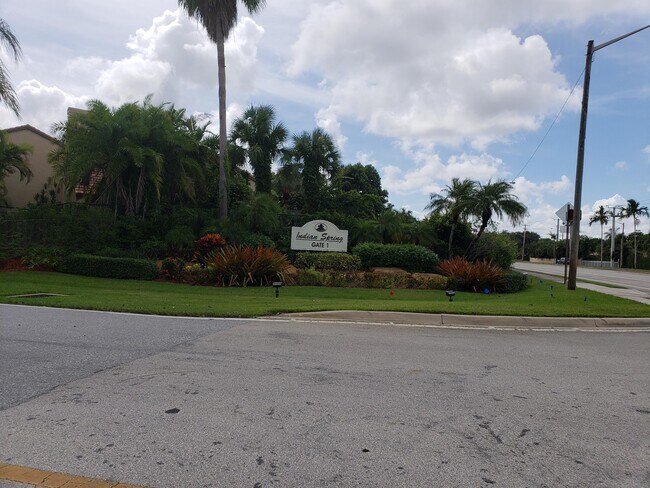 Photo - 11115 Oakdale Rd