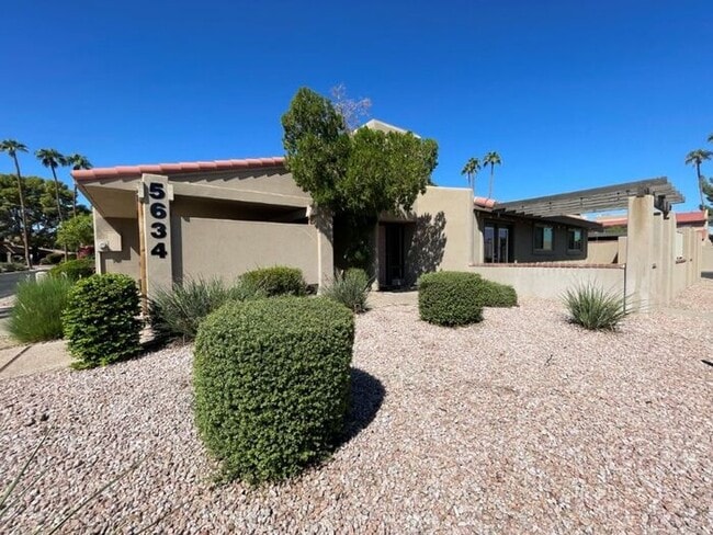 Building Photo - 5634 N 79th Way