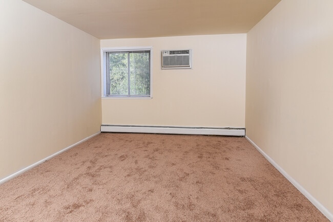 Cramer Hill Apartments & Townhomes