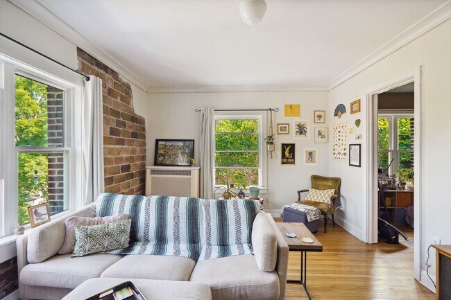 Photo - 2733 Girard Ave S Unit 306