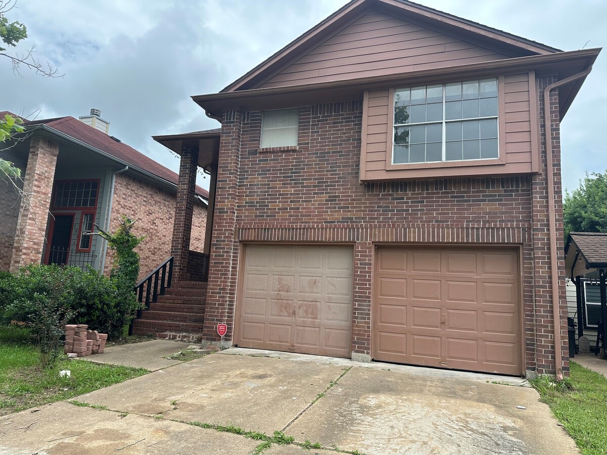Photo - 138 Coffee Ln