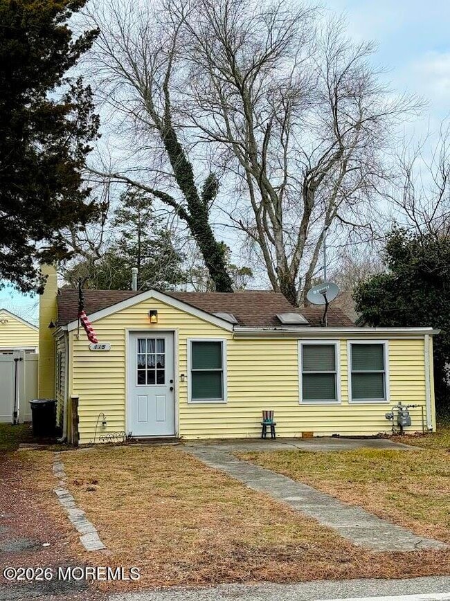 Photo - 115 Bay Pkwy