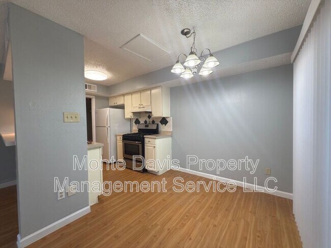 Photo - 1312 Southport Dr Unidad B