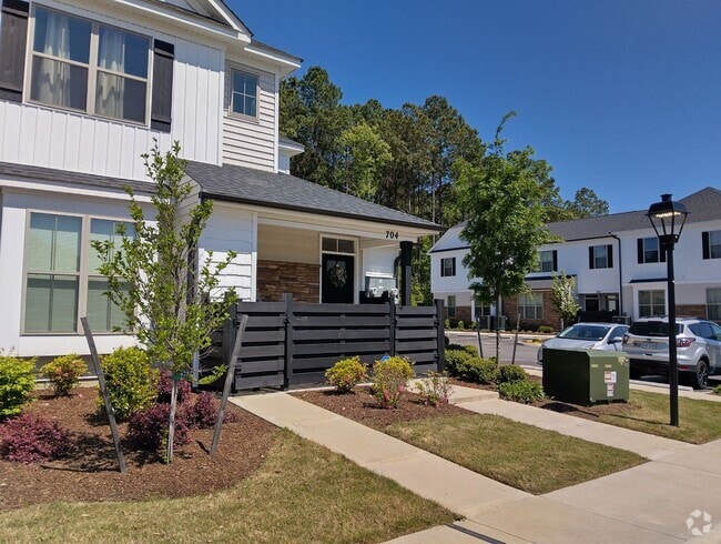 Building Photo - Spacious 2bd/2ba in The Villages at Bartle... Rental