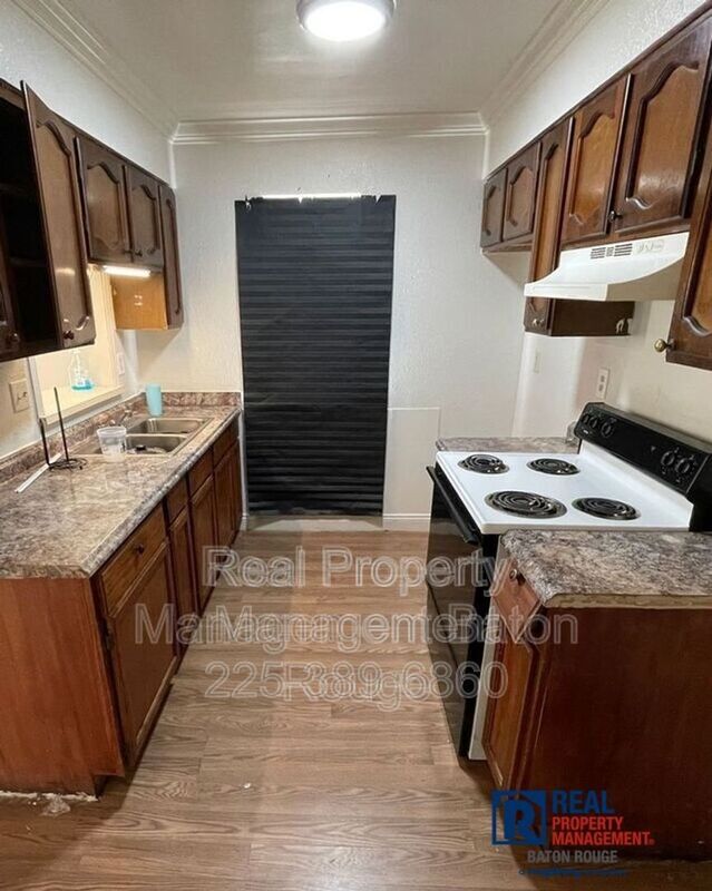 Photo - 750 Hospital Rd