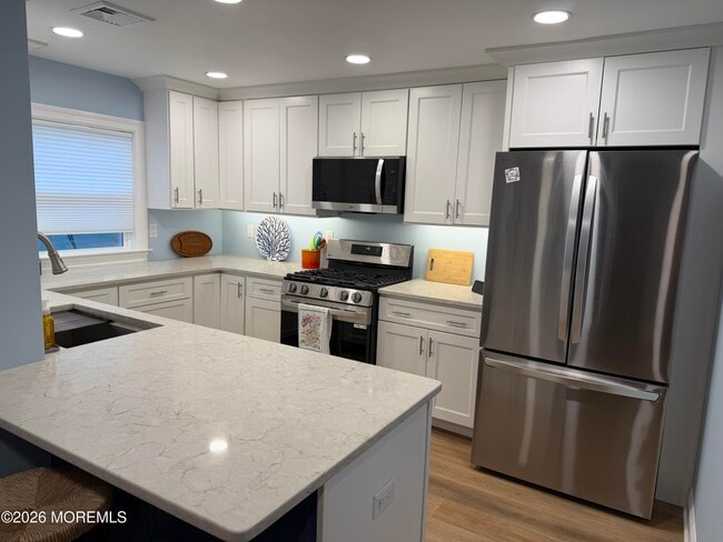 Photo - 408 13th Ave