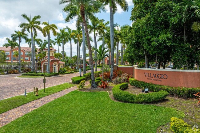 Building Photo - 4508 SW 160th Ave Unit 724