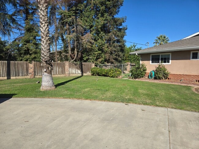 Photo - Country Home