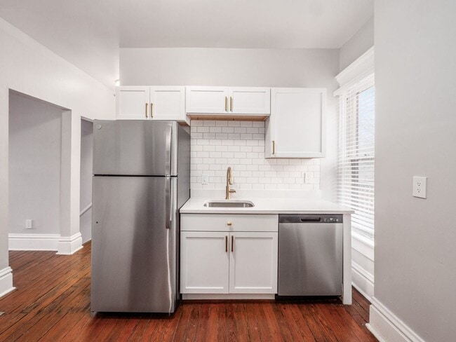 Photo - 950 Delaware Ave