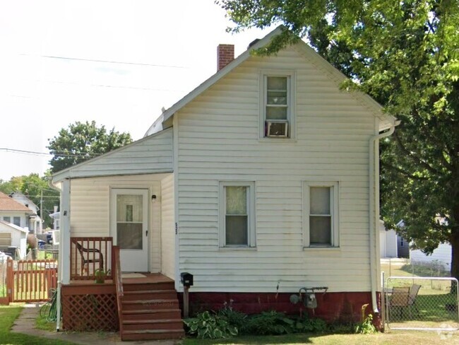 Building Photo - 523 1st Ave Rental