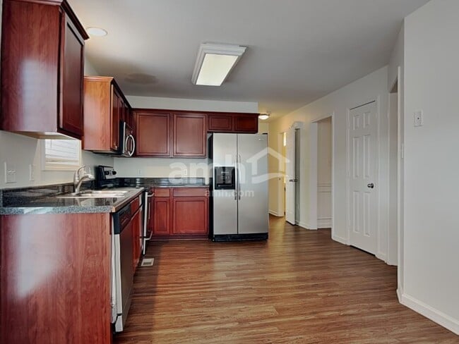 Photo - 3127 Champions Trail Ln