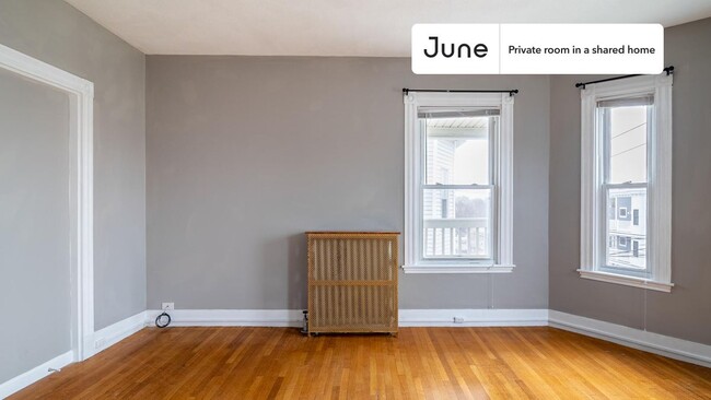 Photo - Room in Shared 5 bed/1 bath home Unidad A