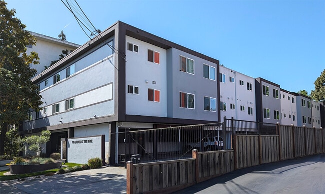 Park Laurel side angle - Park Laurel Apartments