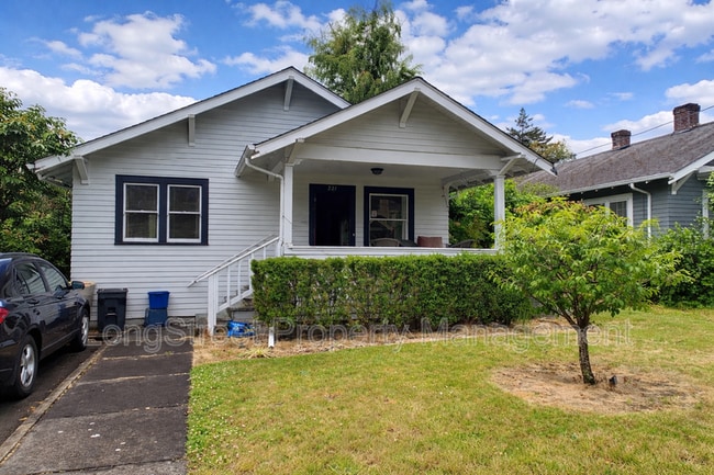 Photo - 227 NW 23rd St