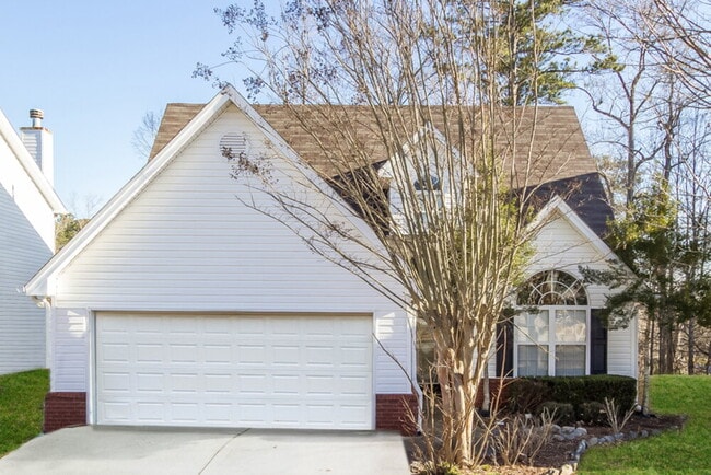 Building Photo - 300 Kentshire Pl NW