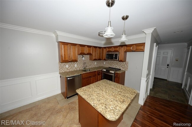 Photo - 15450 Ashley Ct