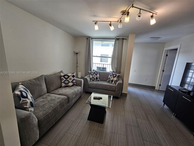 Photo - 3605 Indian Creek Dr Unidad 404