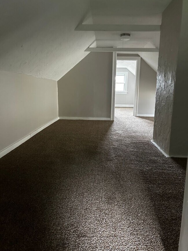 Cleveland East Side Single Home Rental House Rental in Cleveland, OH