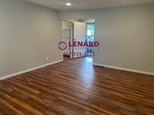 Photo - 1246 E Broadmoor St