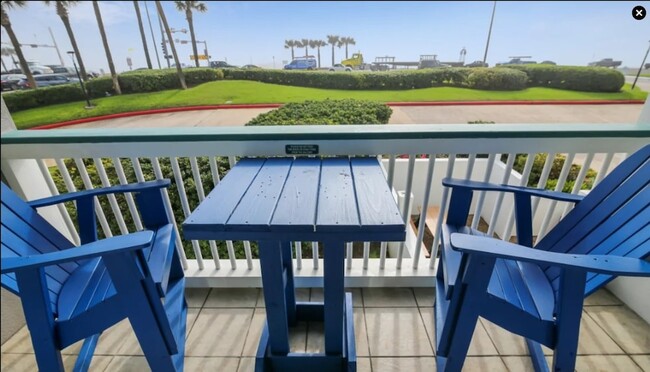 Photo - 6102 Seawall Blvd Unit 102