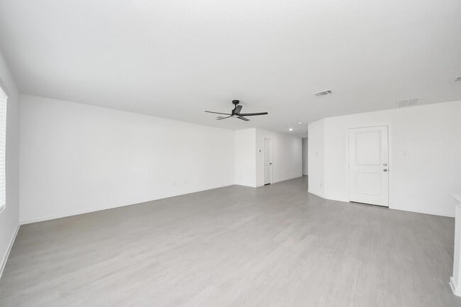 Photo - 31422 Casacalenda Ln