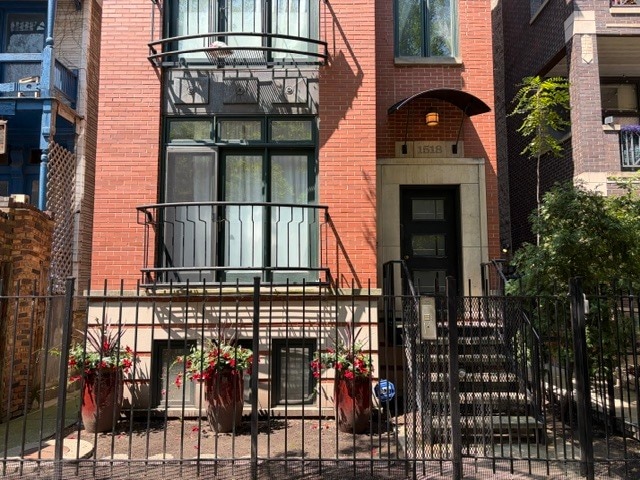 Building Photo - 1518 N Sedgwick St Unit B