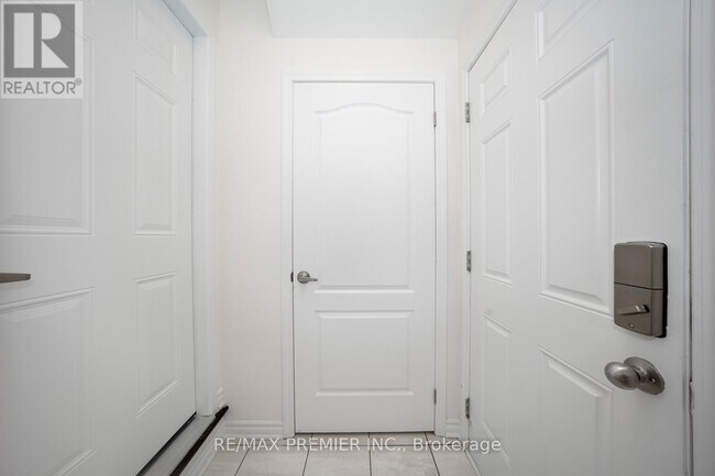 Photo - 1058 Cameo St