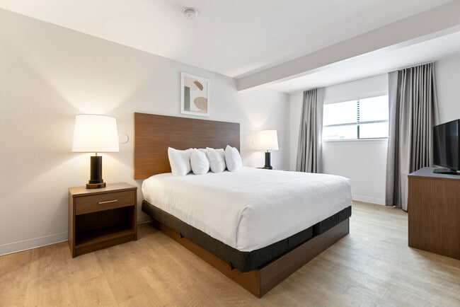 Photo - WaterWalk Atlanta Perimeter Center