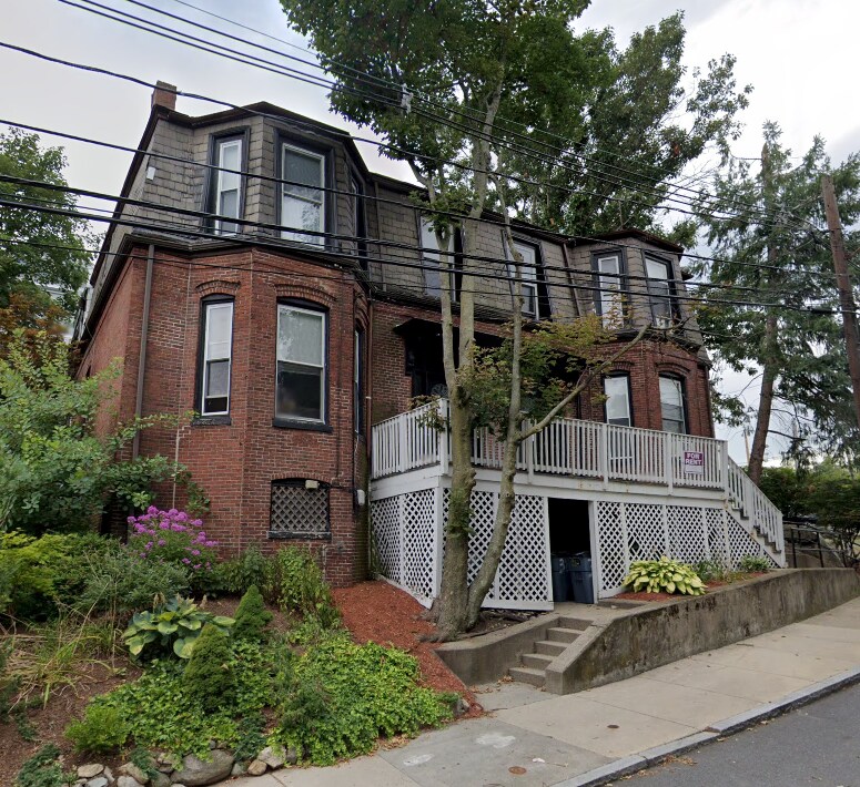 Photo - 38 Newton St Apartments Unit 1