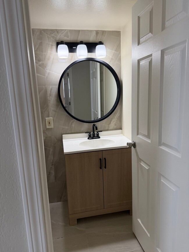 1332 Brooke Park Dr Unit 1