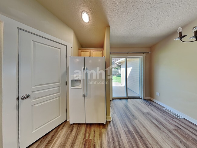 Photo - 1699 N Firebrick Dr