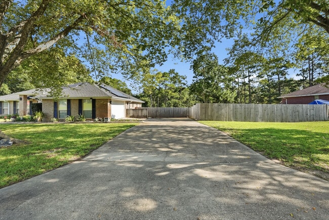 Photo - 4881 Traxx St