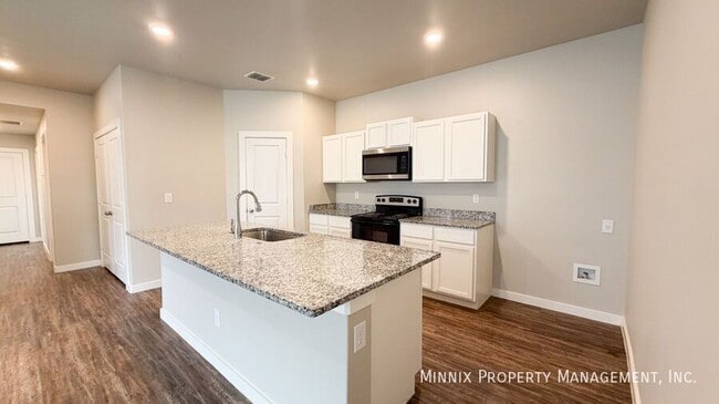 Photo - 2139 Kokomo Ave