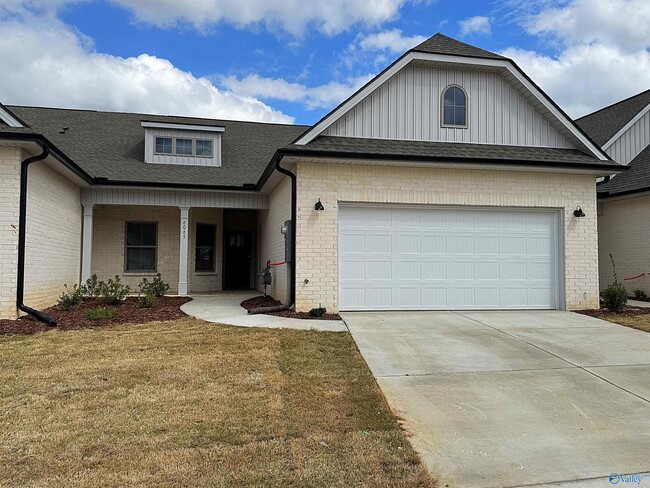 Building Photo - 6065 Gardner Maples Dr SE