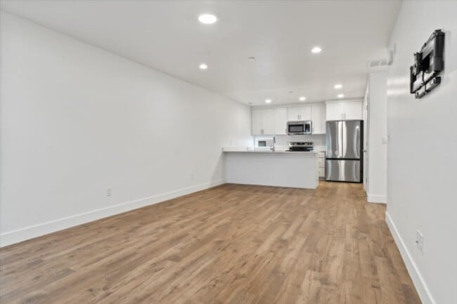 Building Photo - 1590 S 900 W Rental
