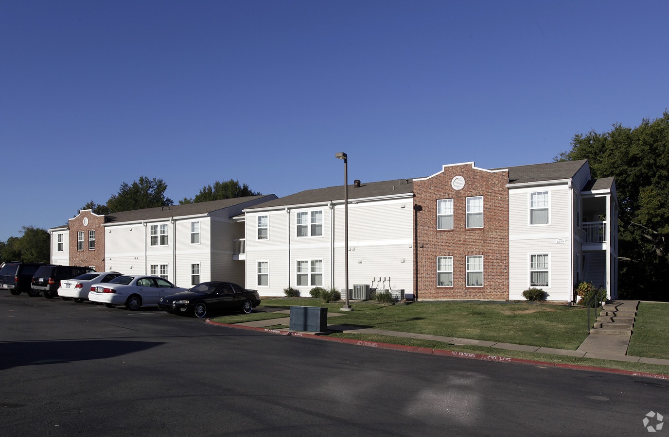 Eastview Terrace Apartments - Eastview Terrace Apartments