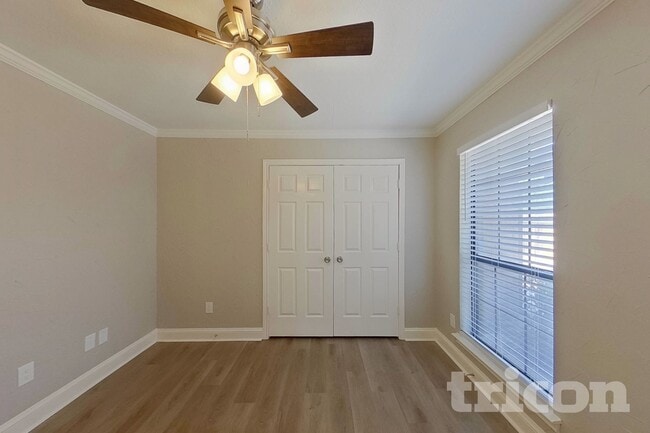 Photo - 7724 Grassland Dr